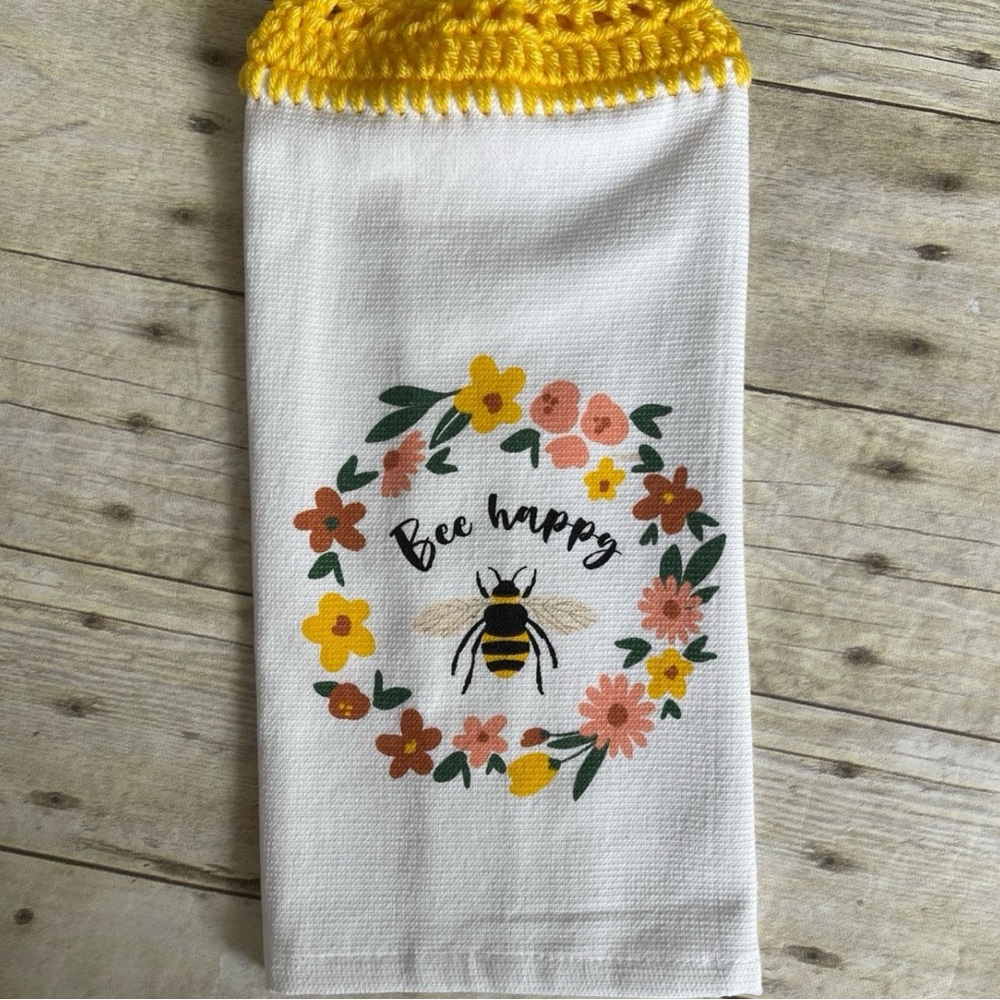 Crochet Top Hanging Crochet Top Kitchen Towel Bee Theme Handmade with Love - Picture 3 of 4